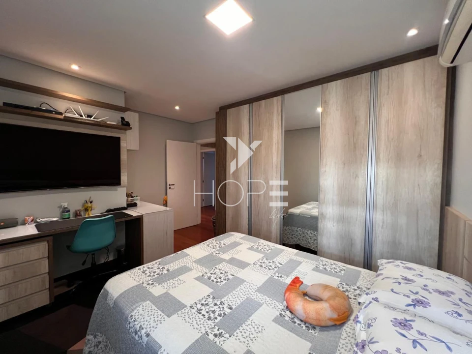 Imagens do imóveis SANTANA RESIDENCE - CASA A VENDA - ACEITA PERMUTA - 4 QUARTOS (2 SUITES) -