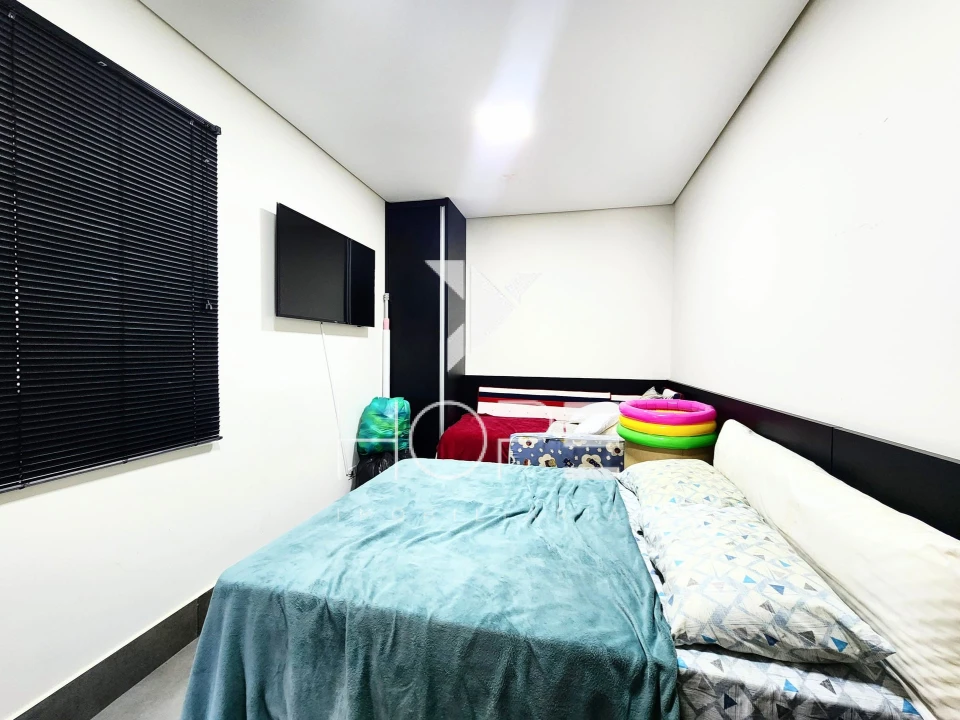 Imagens do imóveis Imóvel Comercial de Alto Padrão com Piscina e Espaço Gourmet à Venda em Cambé – Jardim do Café