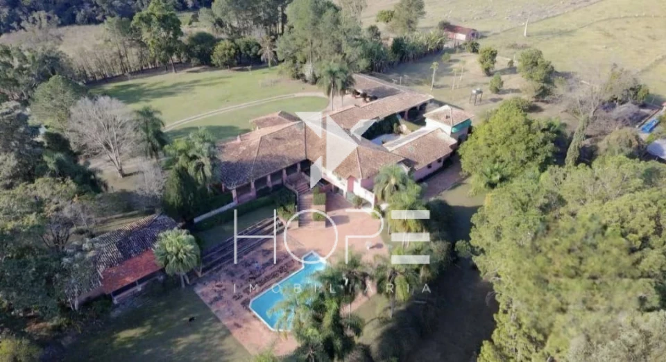 Fazenda de Alto Padrão à Venda – 56 Alqueires – Região de Sorocaba/SP