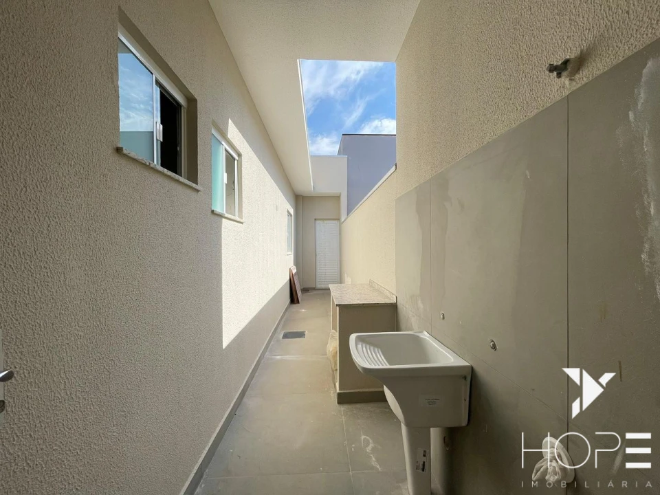 Imagens do imóveis Casa à Venda – 3 Quartos  (1 Suíte) – Residencial Heimtal Park – Londrina/PR