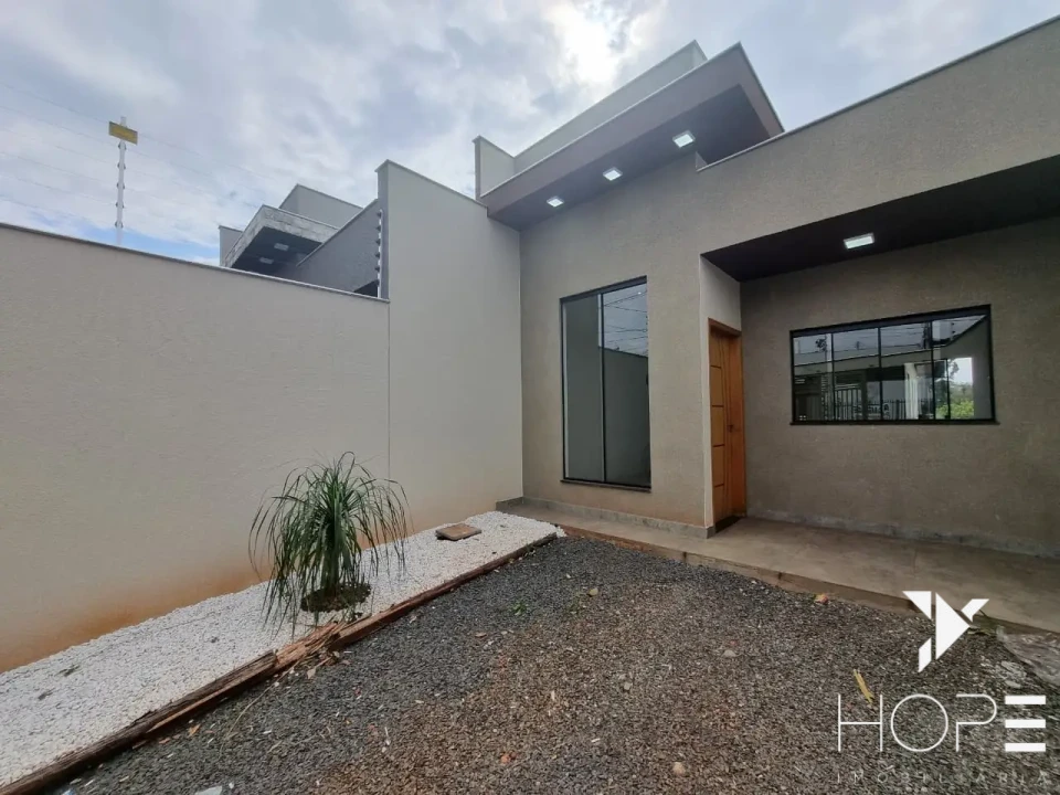 Imagens do imóveis Casa assobradada à venda  – 3 quartos com suíte – 180m² – Conjunto Semiramis Barros Braga – Londrina/PR