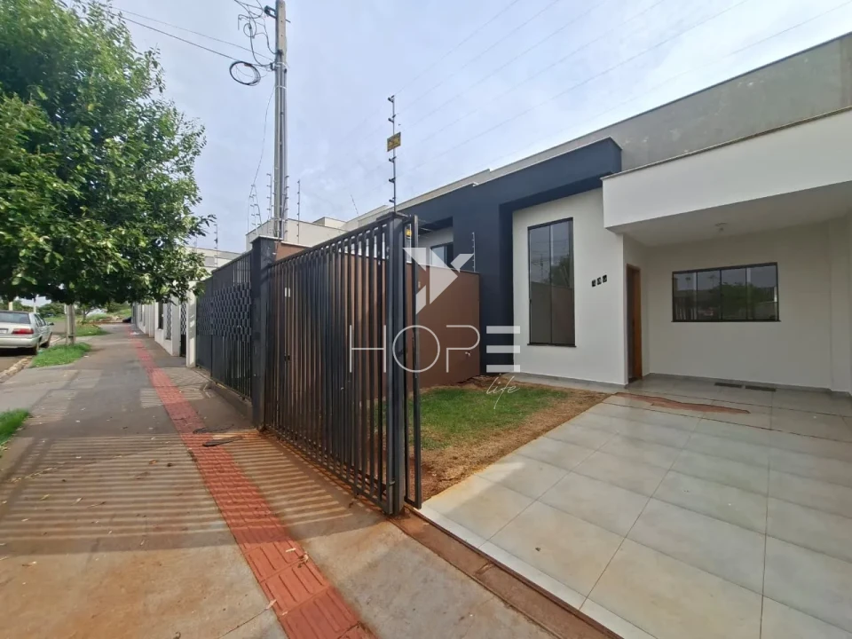 Imagens do imóveis Casa geminada para locação com 73 m² - 2 quartos - Conjunto Farid Libos - Zona Norte - Londrina PR