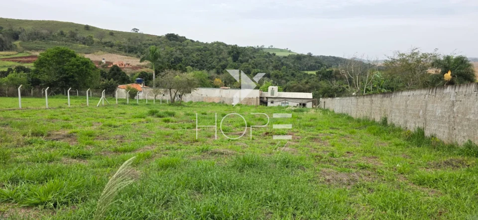 Imagens do imóveis Chácaras  à venda no Condomínio  Portal do Nobres - 1000 m²-  Próximo ao Patrimônio Selva - Londrina/PR