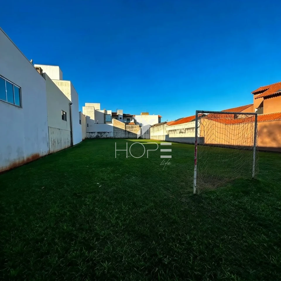 Imagens do imóveis Casa em Condomínio à Venda – 135m² – 3 Quartos (1 Suíte) – Portal dos Bandeirantes – Zona Oeste – Londrina/PR