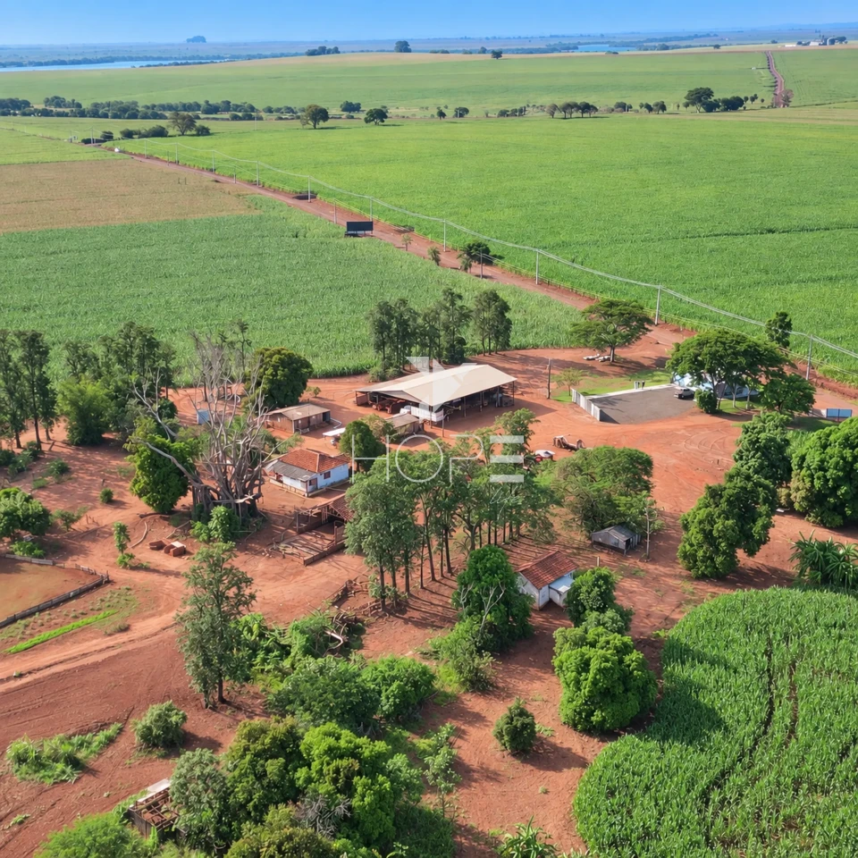 Imagens do imóveis Fazenda á Venda - 755 Hectares - Frente para a Represa do Rio Tibagi - Sertaneja/PR