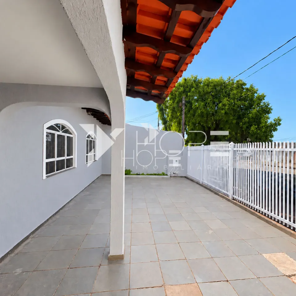 Imagens do imóveis Casa à Venda – 3 Quartos (1 Suíte) – Messiânico – Zona Oeste – Londrina/PR