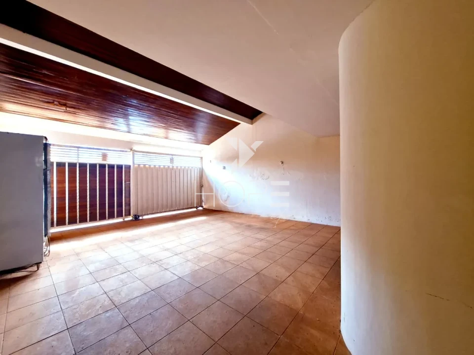 Imagens do imóveis Casa comercial para locação com 438 m² - Próxima à Av. Higienópolis e Av. JK - Centro - Londrina PR