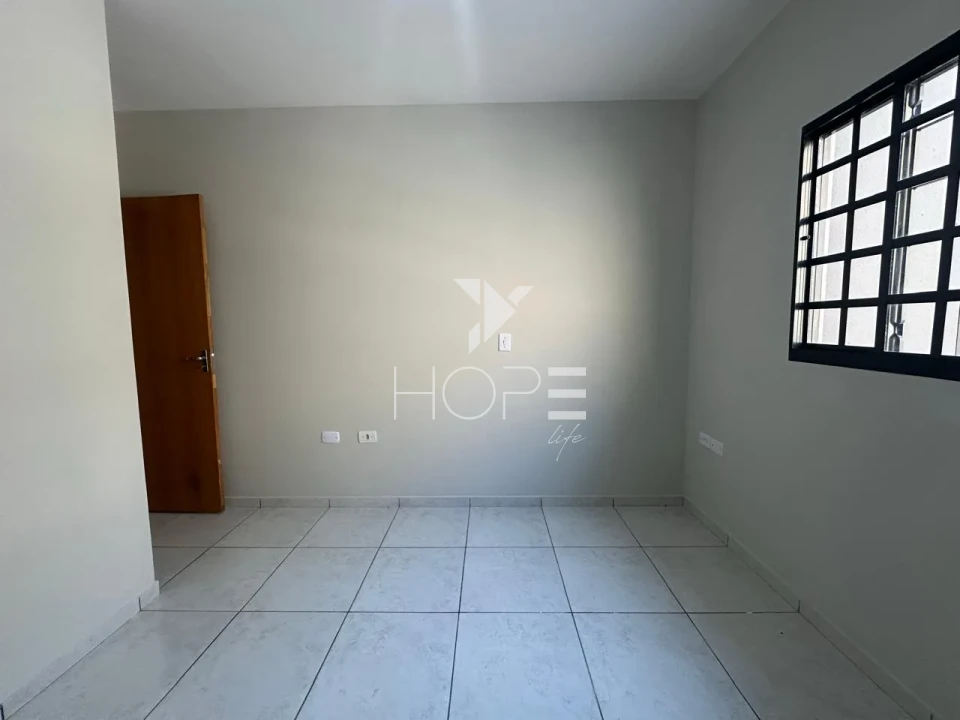 Imagens do imóveis Casa Geminada à venda  03 quartos - 67 m² com quintal - Jd. Columbia - Londrina/Pr.