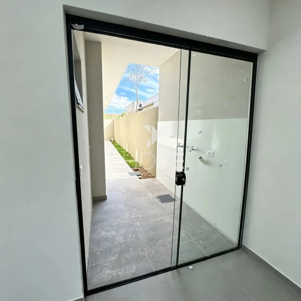 Imagens do imóveis Casa à Venda – 80m² – 3 Quartos (1 Suíte) – Gleba Simon Frazer – Jardim Tenerife - Zona Leste – Londrina/PR