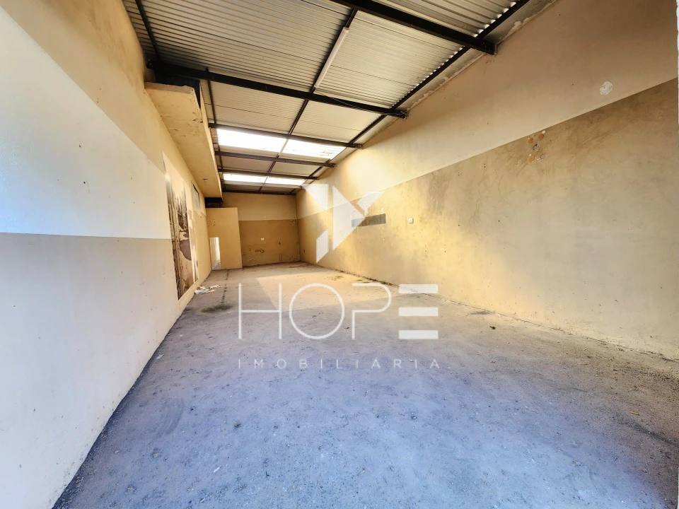 Barracão Comercial para Locação – 50 m² – Jardim Santo Amaro – Cambé PR