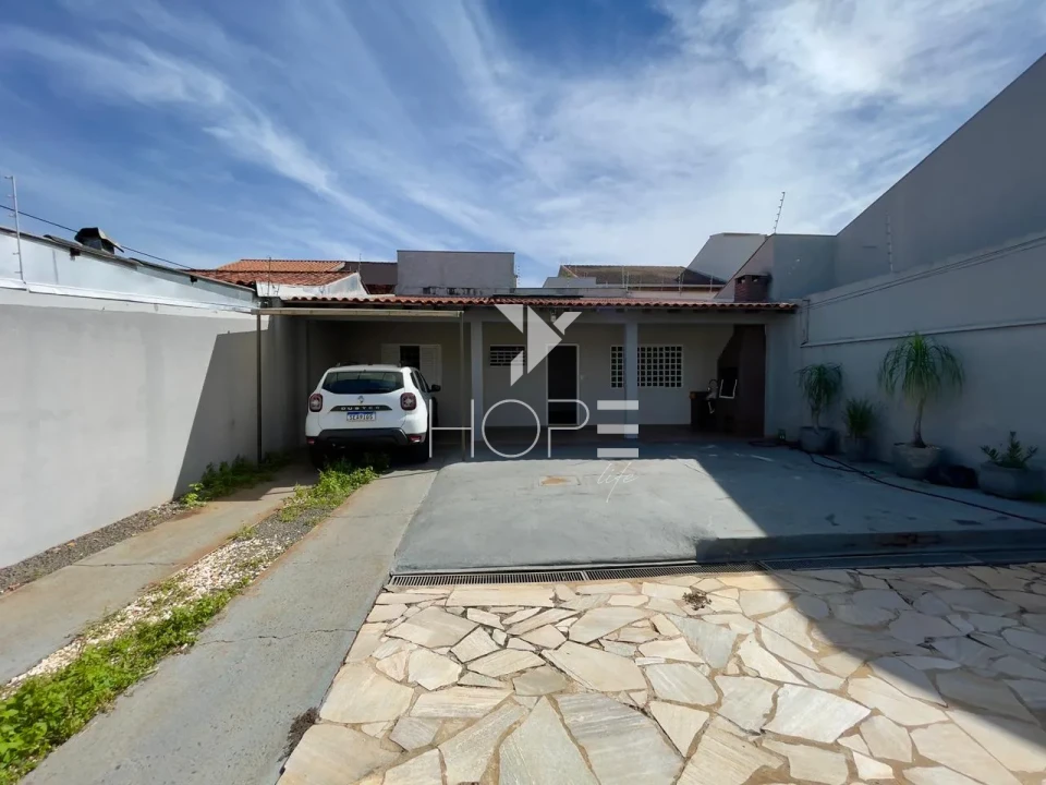 Imagens do imóveis Casa à Venda com Piscina – 62m² – 2 Quartos – Coliseu – Zona Norte – Londrina/PR