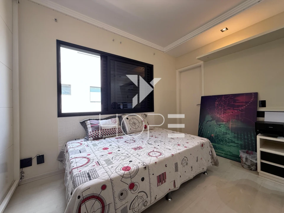 Imagens do imóveis Casa para Locação Sun Lake Residence  – 350 m² privativos – 4 quartos –  Londrina/PR