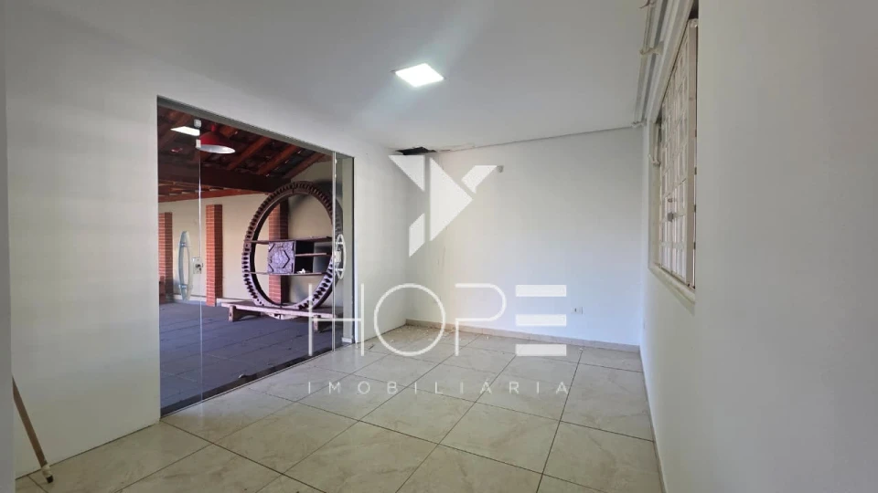 Sobrado à Venda – 390 m² – Dom Pedro - Zona Leste – Londrina/PR