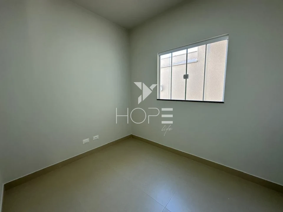 Imagens do imóveis Casa geminada à venda com 3 quartos (1 suíte) no Jardim Bandeirantes – Zona Oeste – Londrina/PR