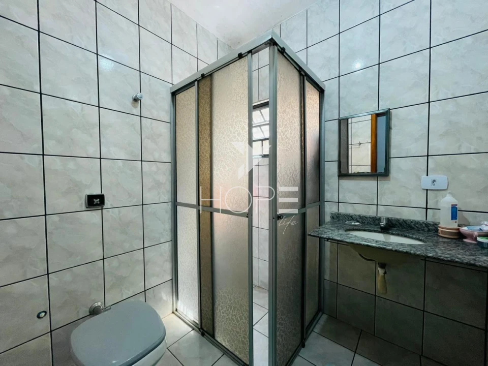 Imagens do imóveis Casa à Venda com Barracão Idependente – 3 Quartos (1 Suíte) – 317m² de Terreno – Pacaembu – Londrina/PR