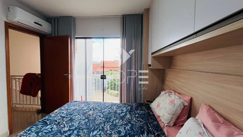 Imagens do imóveis Casa à venda com 250 m² - 3 quartos sendo 2 suítes - 4 vagas - espaço gourmet - Conjunto do Café - Zona Norte - Londrina PR