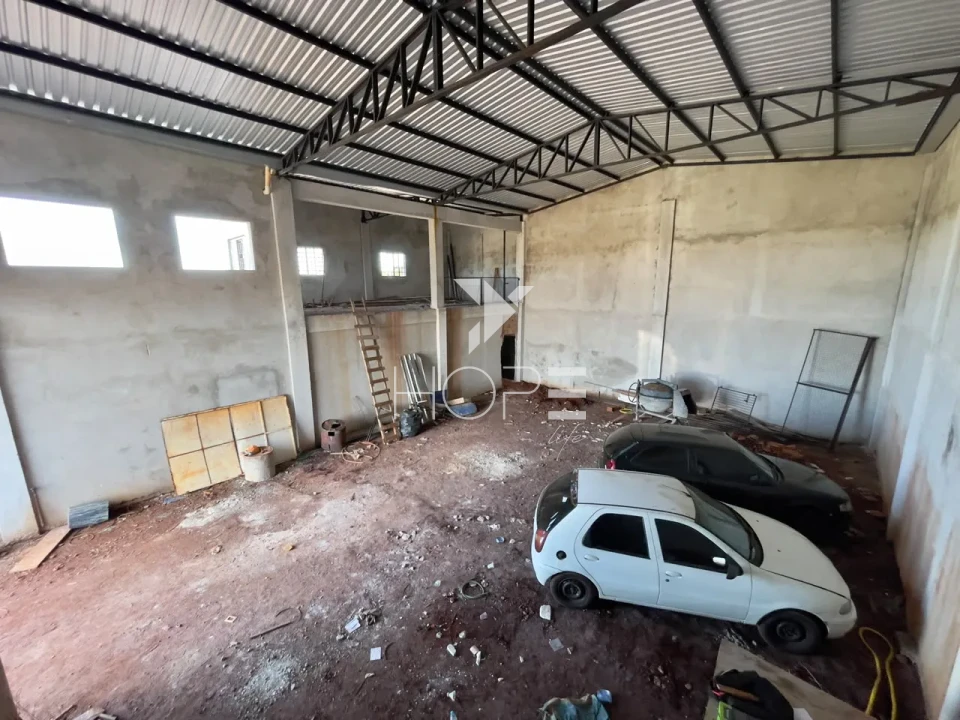 Imagens do imóveis Barracão Comercial à Venda e Locação – 238m² – Chácara Santa Maria – Cambé/PR