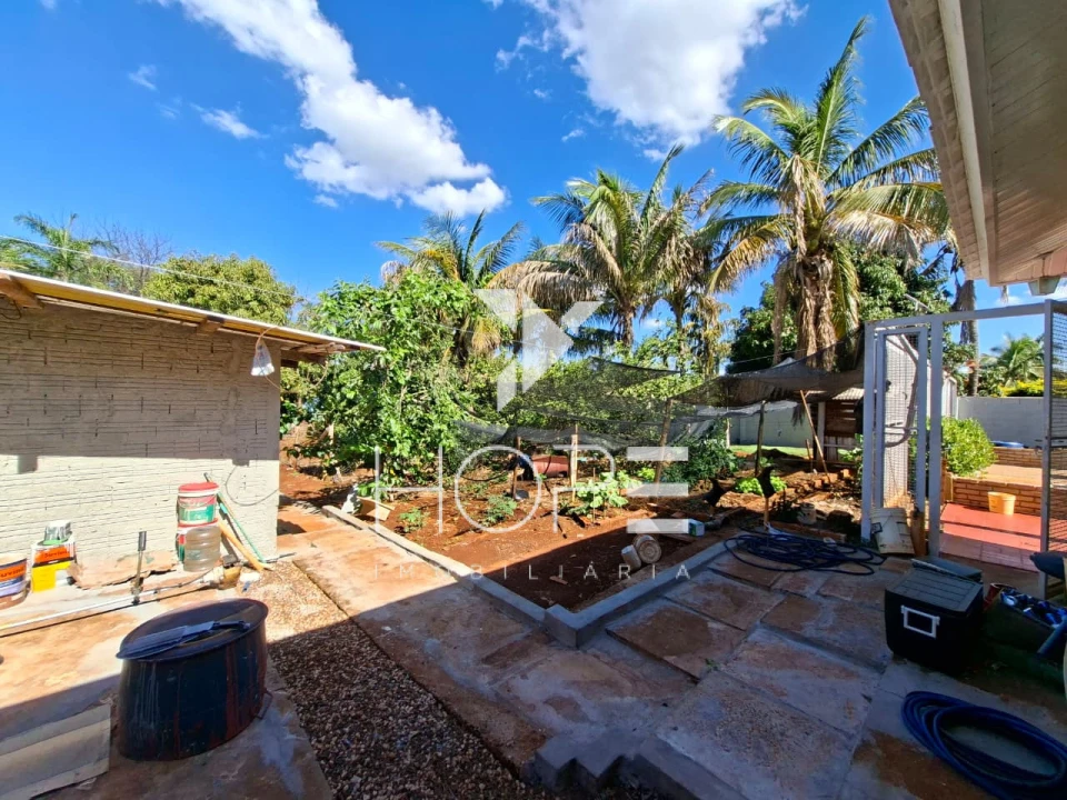 Imagens do imóveis Chácara de Alto Padrão à Venda – 2 Casas – Acesso ao Rio Paranapanema – Alvorada do Sul/PR