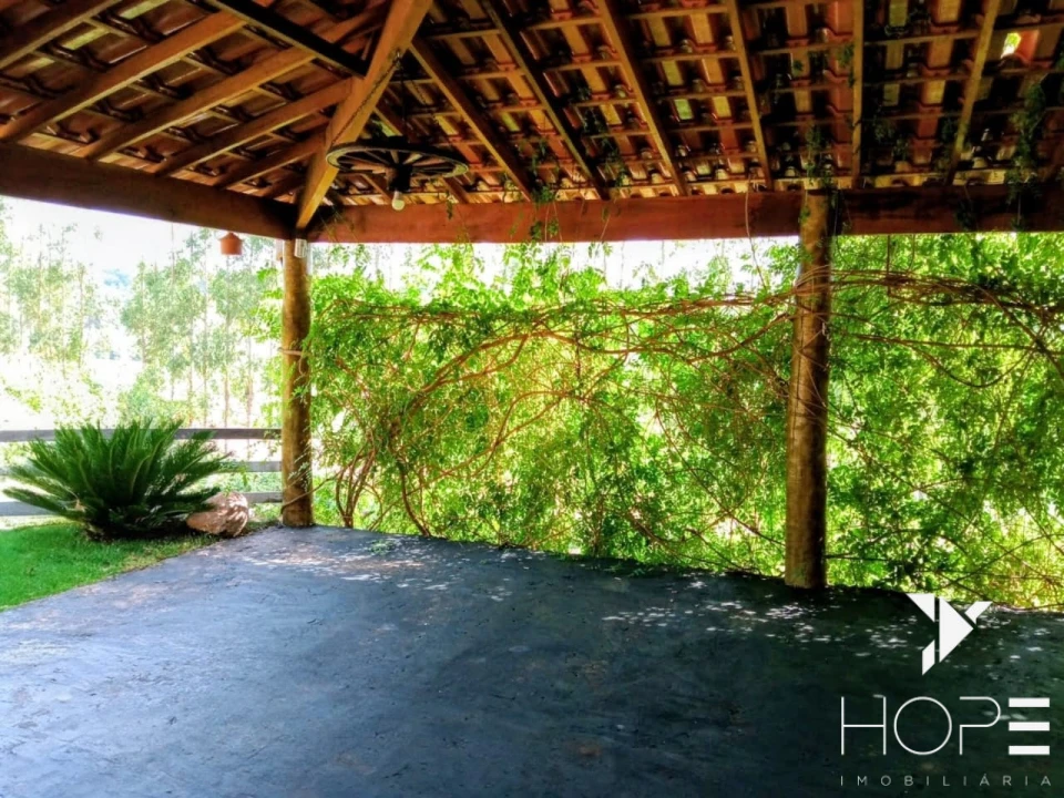 Chácara de 17.000 à Venda com Terreno Comercial – Bairro Limoeiro, Londrina/PR