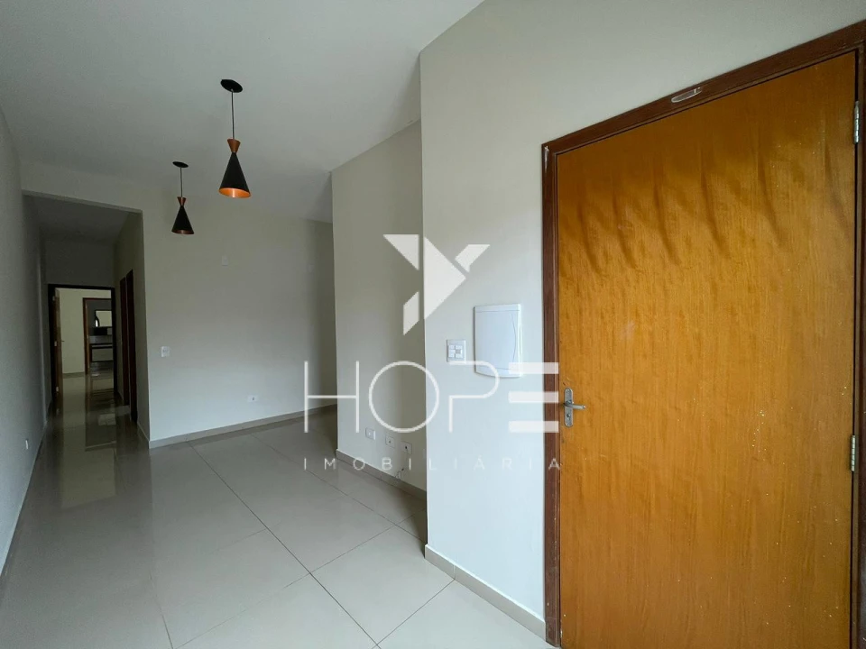 Casa para Venda e Locação – 131 m² – Colúmbia – Londrina/PR