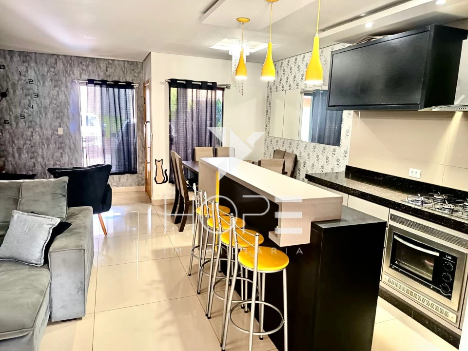 Imagens do imóveis SOBRADO GEMINADO DE ALTO PADRÃO 128 M² - 3 QUARTOS SENDO 1 SUITE - COND. MORADA DAS FLORES ROSAS - CAMBÉ