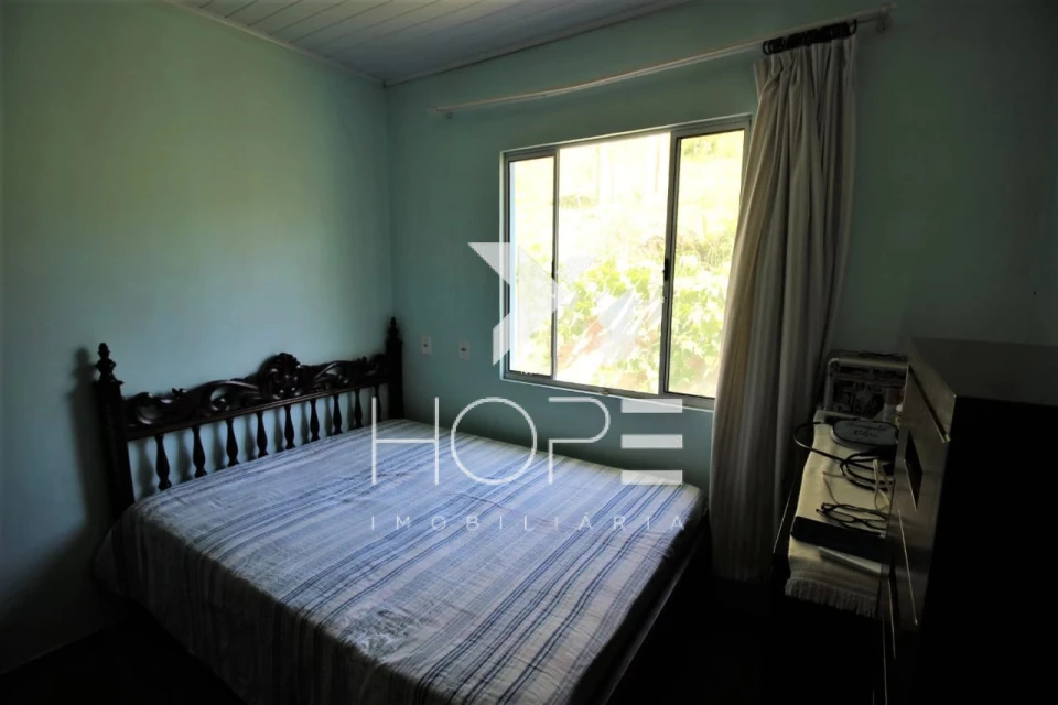 Chácara Completa à Venda  3.8 Alqueres Paulista e 4 Minas de Água – Agudos do Sul PR