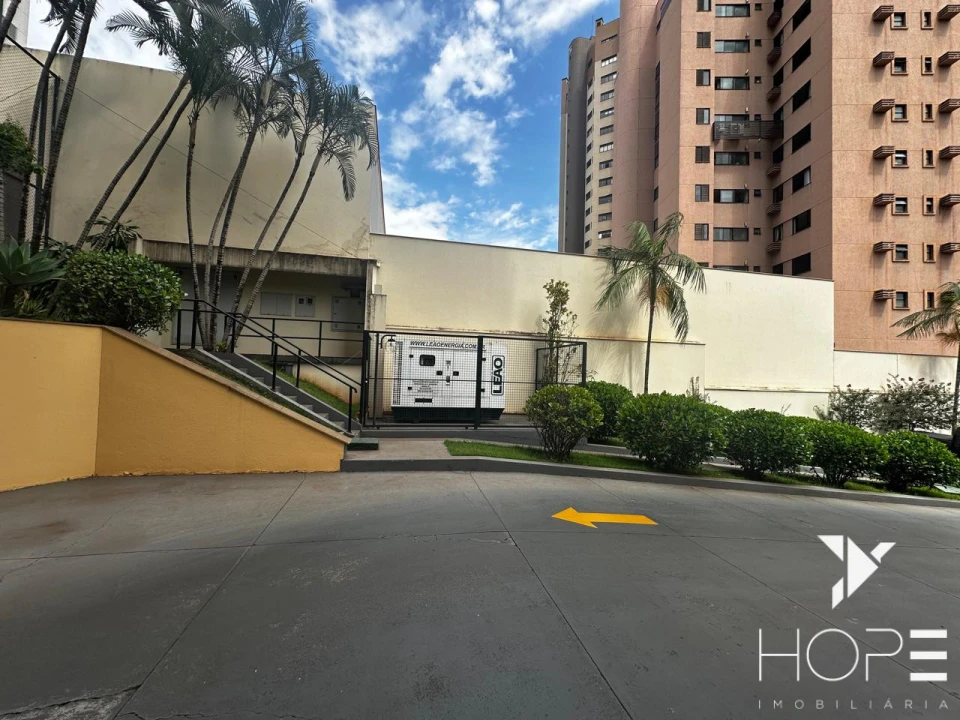 Apartamento à venda – 185 m² – Condomínio Bosque Wilmar Berbet – Gleba Fazenda Palhano – Londrina/PR