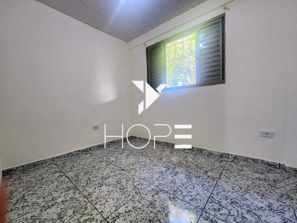 Casa com edícula à venda no Bairro Ouro Verde, Londrina, PR