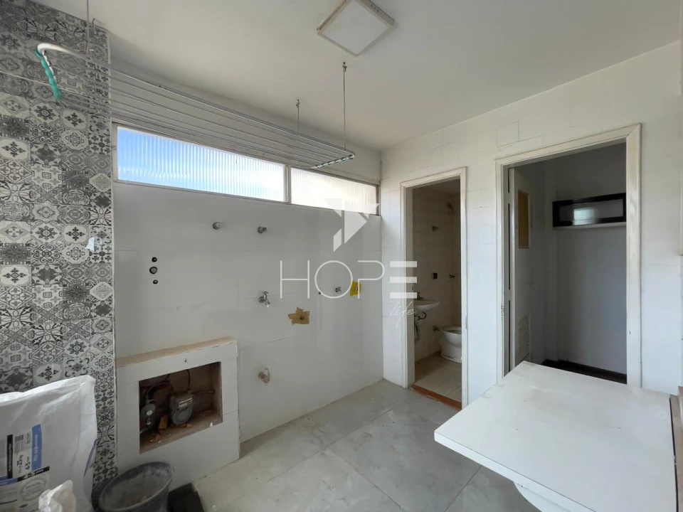 Imagens do imóveis Apartamento à venda de 113m² – Edifício Lilian – 3 quartos (1 suíte) – Centro – Londrina/PR