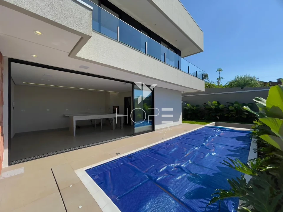 Imagens do imóveis Sobrado com piscina à Venda – 261m² – 3 Quartos (2 Demi-suítes) – Jardim das Mansões – Cambé/PR