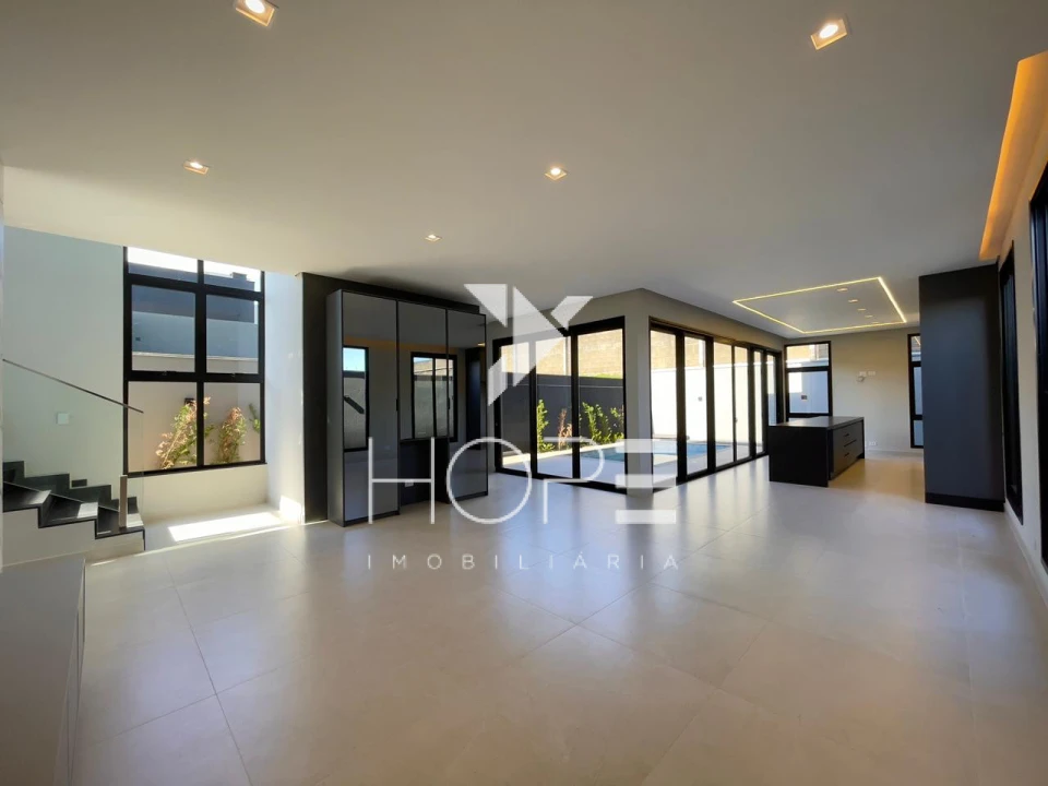 Casa em condomínio à venda – 209 m² - Zona Leste – Condomínio Tangará – Londrina/PR