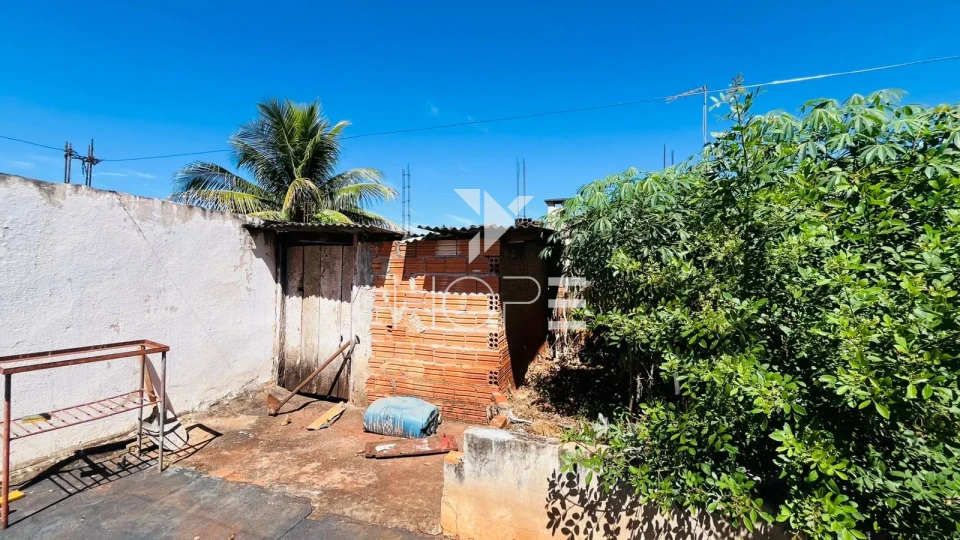 Imagens do imóveis Casa à venda em Rolândia - Aceita permuta em Veículo – 3 quartos (1 suíte) – Jardim Imperial – Rolândia/PR