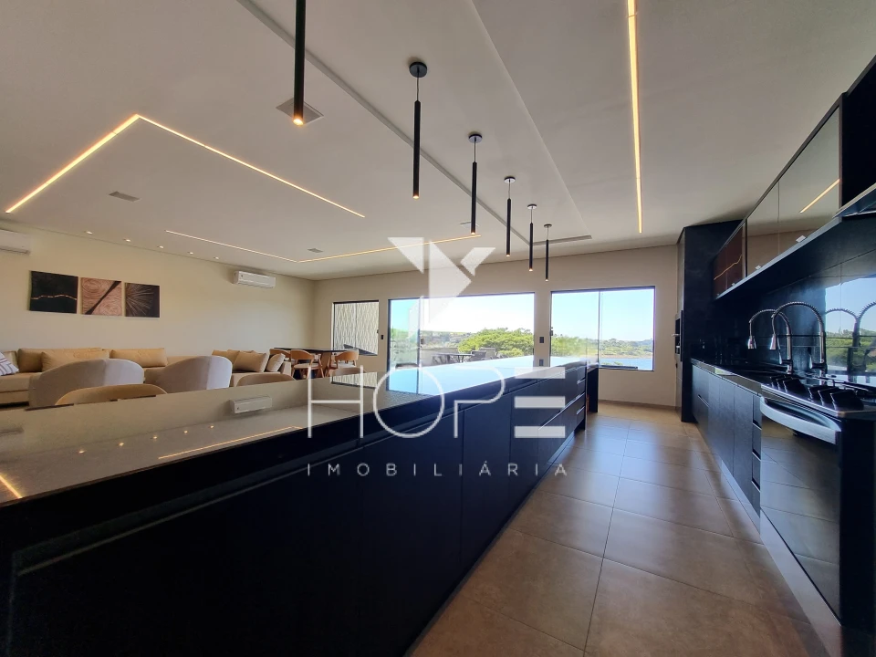 Chácara Beira-Rio de Alto Padrão à Venda – Condomínio Porto das Águas – Porecatu/PR