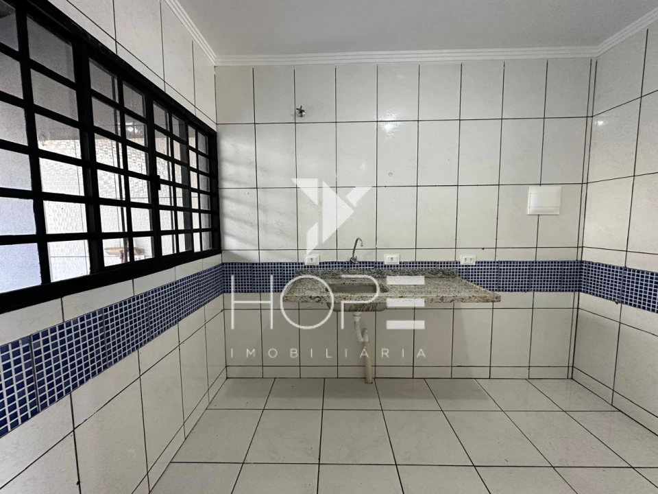 Casa à venda – 61 m² –  02 quartos - Jardim Colúmbia – Londrina/PR