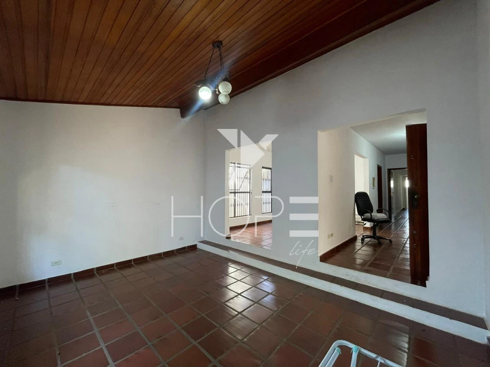 Imagens do imóveis Sobrado para alugar e Venda com 300m² - 5 quartos - 5 banheiros - 2 vaga - Jardin Vilas Boas - Zona Sul - Londrina/PR