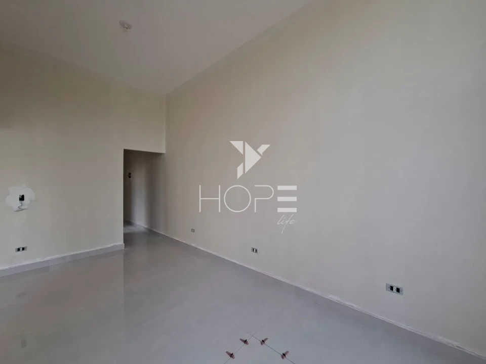 Imagens do imóveis Casa Geminada à venda com 71 m² - 3 quartos - 1 suíte - Jardim Montecatini - Zona Leste - Londrina PR