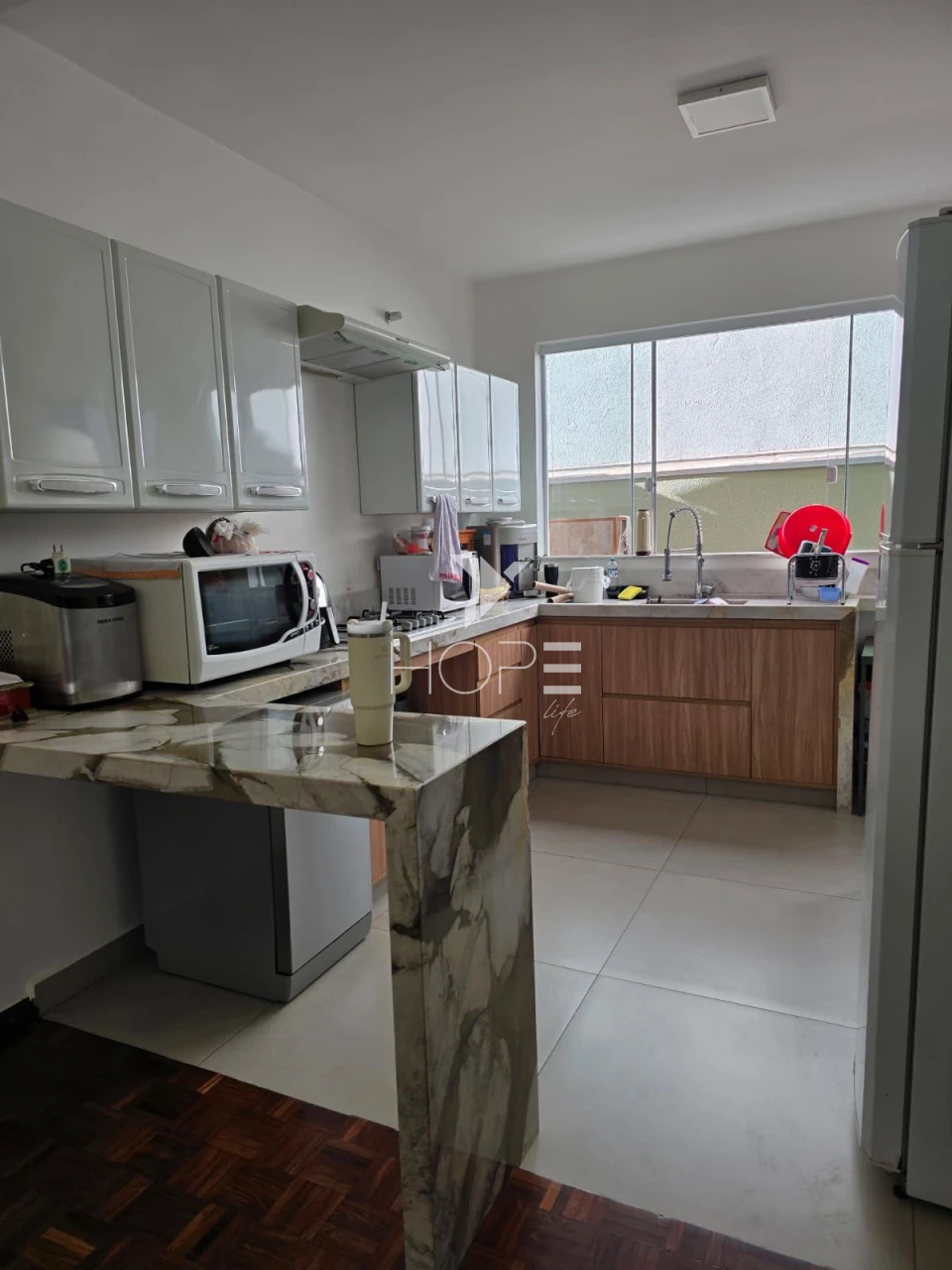 Imagens do imóveis Casa assobradada residencial/comercial à venda - 360 m² - com 3 quartos – 4 banheiros - 1 Vaga - Jardim Quebec – Londrina/PR