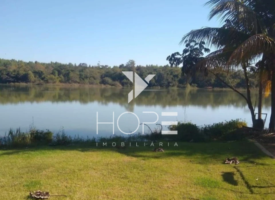 Imagens do imóveis Fazenda 326 Alqueires - Dupla Aptidão - Unaí MG - Entre Unaí e Paracatu - Margens de Rodovia