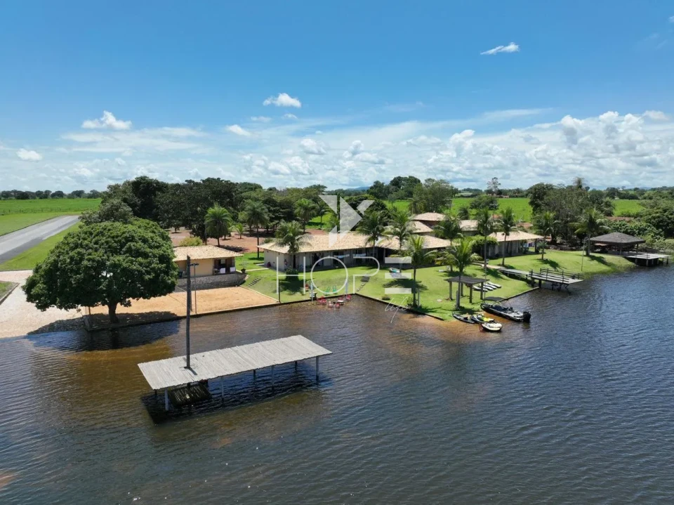 Imagens do imóveis Propriedade à Venda de Alto Padrão - Asfaltada e Homologada C/Hangar – 3.872 Hectares – São Miguel do Araguaia – GO