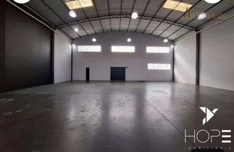 Imagens do imóveis Oportunidade comercial – Barracão 436 m² – Região Central de Londrina/PR