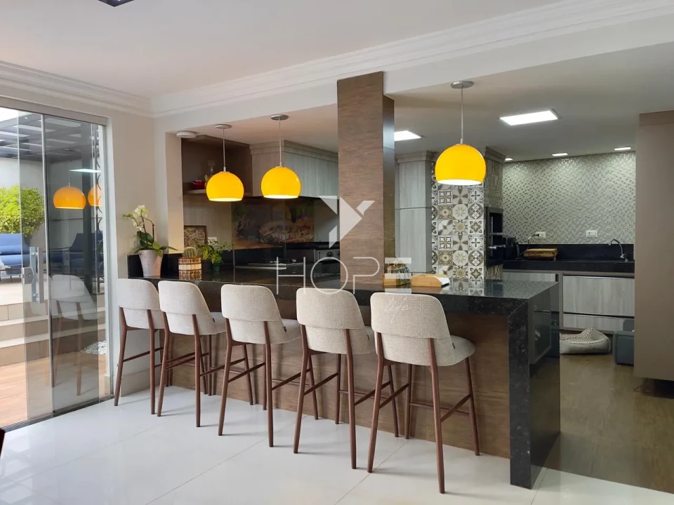 Imagens do imóveis Sobrado em Condomínio à Venda – 315m² – 4 Quartos (1 Suíte) – Vale das Araucárias – Parque Residencial Alcântara – Zona Sul – Londrina/PR