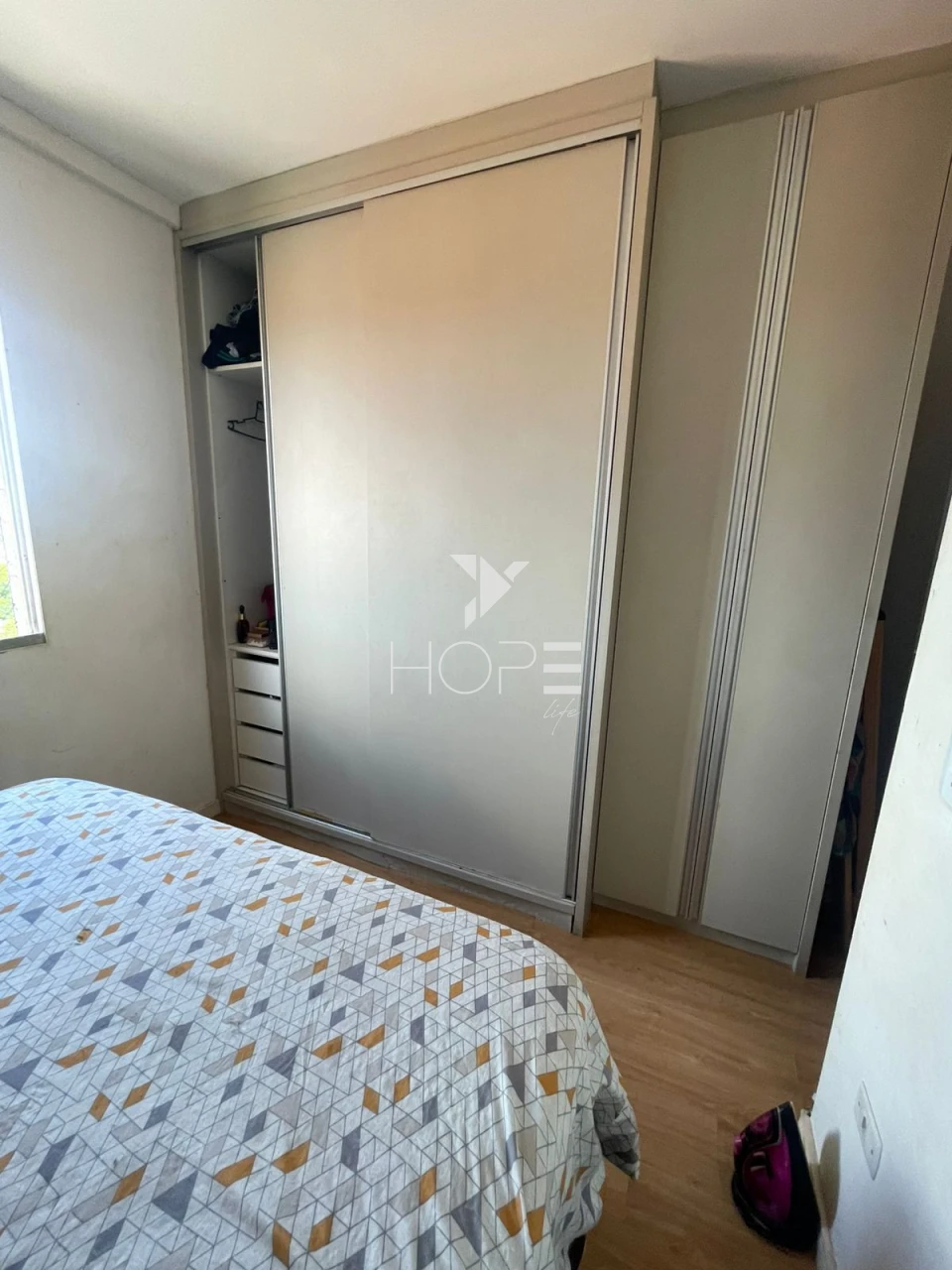 Imagens do imóveis Apartamento à venda com 46 m² - 2 quartos - 1 banheiro - Portal das Torres - Santiago II - Zona Norte - Londrina/PR