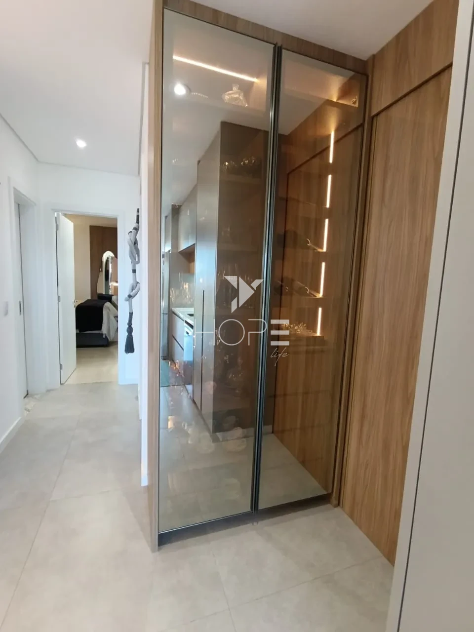 Imagens do imóveis YOU 180 – Apartamento Mobiliado à Venda com 85m² – 2 Quartos (1 Suíte com Closet) – 1 Vaga – Gleba Palhano – Zona Sul – Londrina/PR