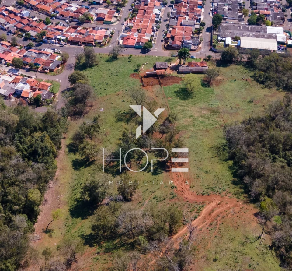 Imagens do imóveis Terreno Industrial  com 23.200  m²– Conjunto Jamile Dequech - Londrina