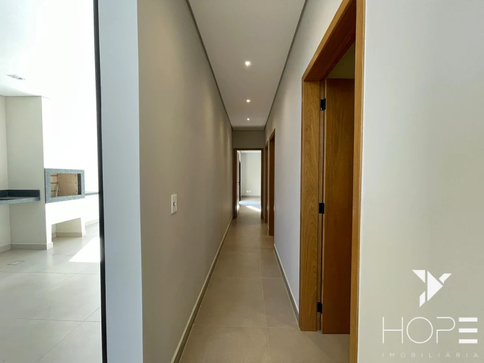 Casa térrea à venda – 250m² – Loteamento Chamonix – Zona Leste – Londrina/PR