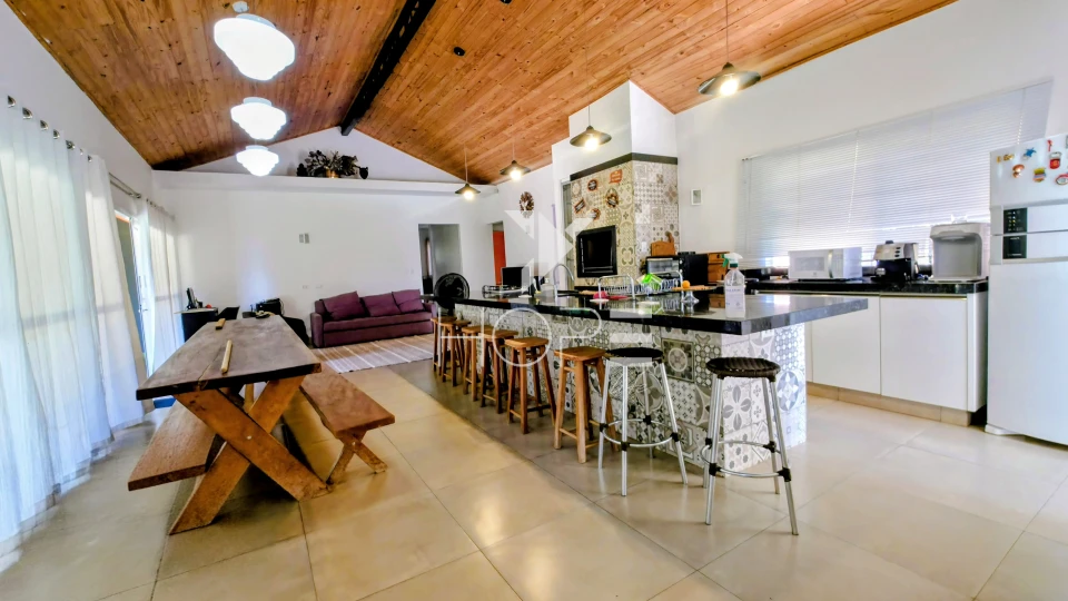 Imagens do imóveis Condomínio Chácaras Itaúna - Chácara à venda com 2.500m² - 4 quartos - 4 vagas - Ibiporã PR