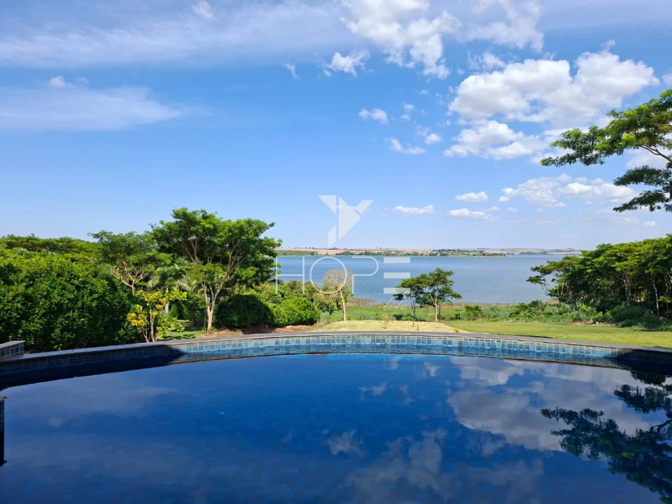 Imagens do imóveis Chácara de alto padrão à venda com 4 suítes – Condomínio Porto das Águas – Porecatu/PR