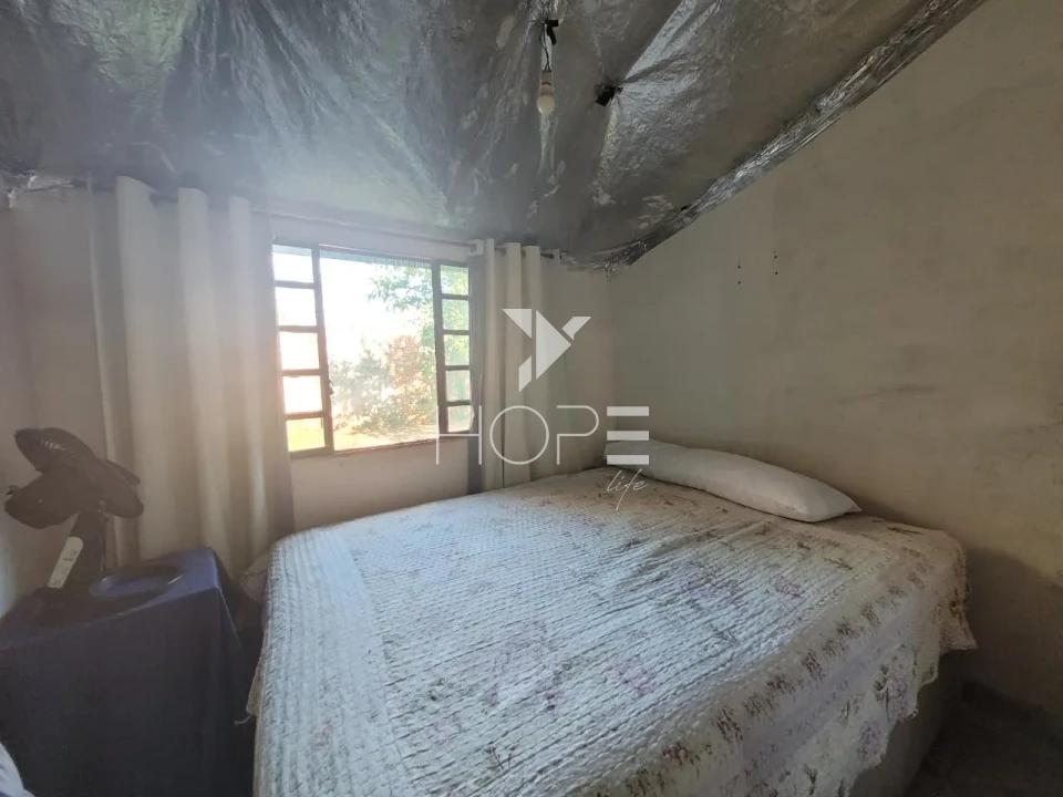 Imagens do imóveis Casa à venda com 77m² - 200m² de terreno - 2 quarto - 1 banheiro - 1 vaga - Jardim Josiane - Cambé PR