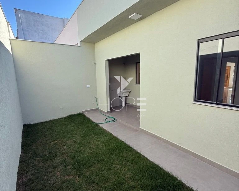 Imagens do imóveis Casa geminada à venda – 3 quartos (1 suíte) – 90 m² – Jardim Bandeirantes – Londrina/PR