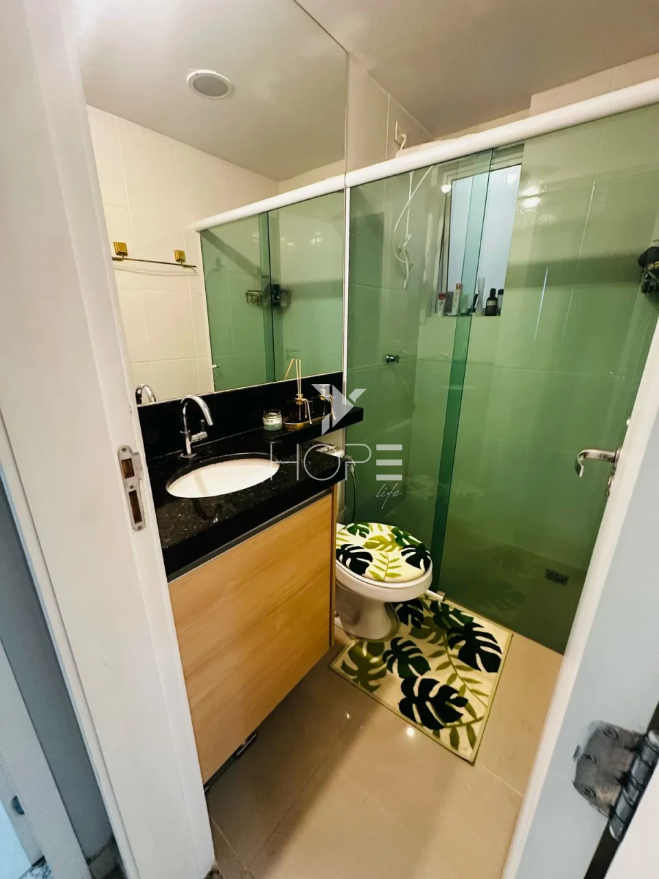 Imagens do imóveis APARTAMENTO À VENDA – ED. INÉDITO – 2 QUARTOS (1 SUÍTE) – 1 VAGA – CENTRO – LONDRINA/PR